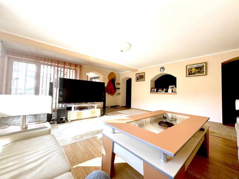Busteni, Valea Alba apartament spatios la munte