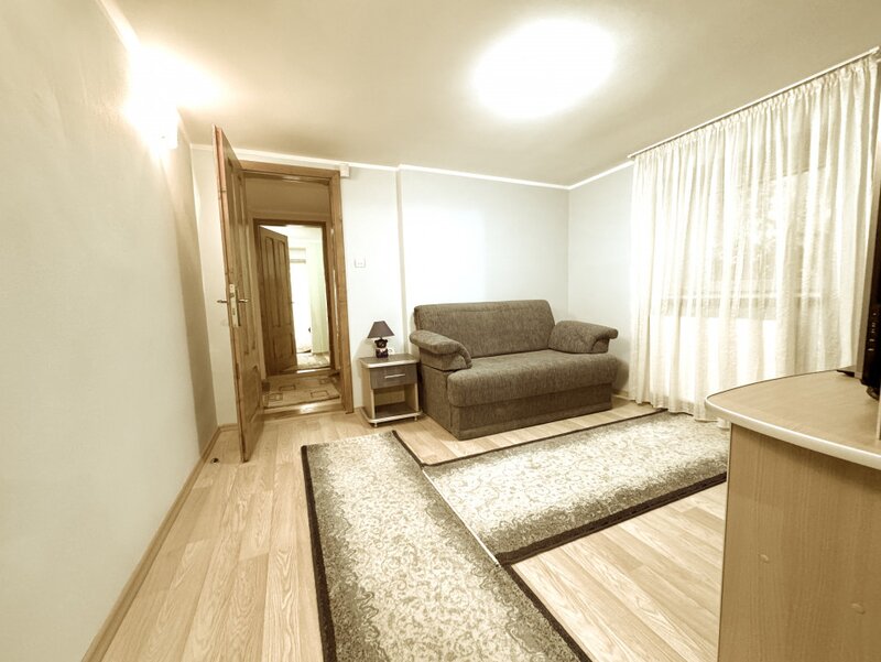 Busteni, Valea Alba apartament spatios la munte